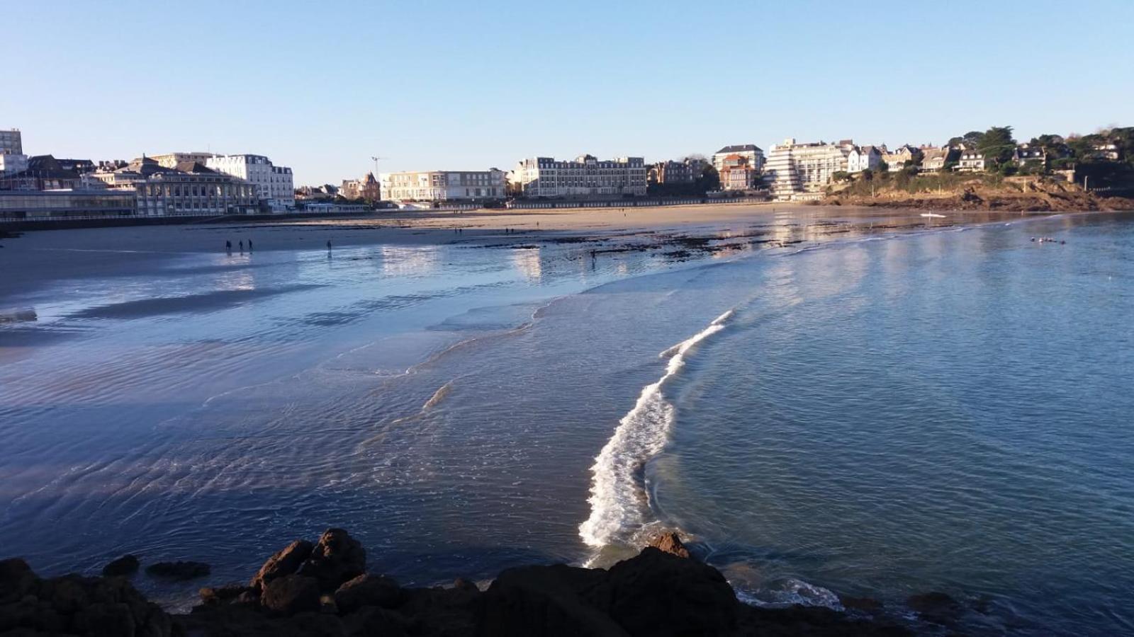 Loft Atypique Hyper Centre A 5Mn A Pied De La Plage De L'Ecluse 2 A 8 Personnes Dinard Buitenkant foto